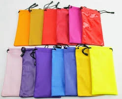 PlasticTextilePocketItems